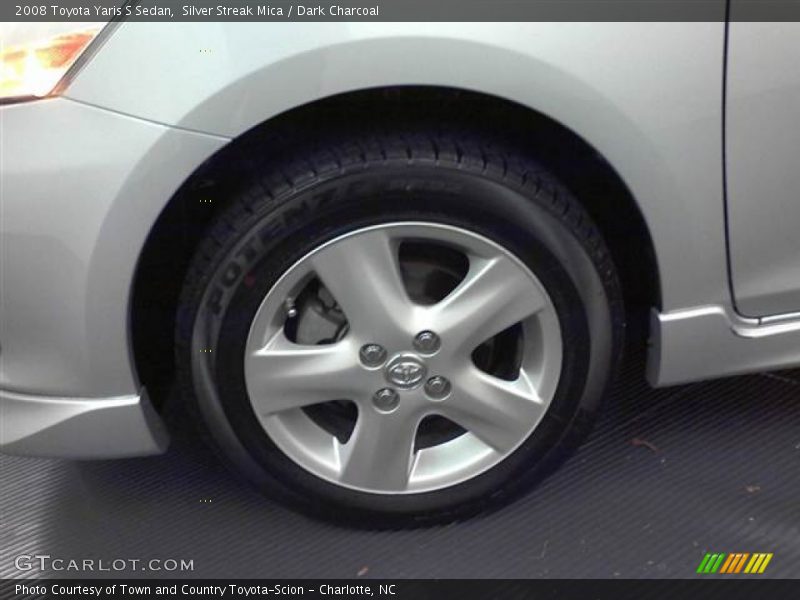 Silver Streak Mica / Dark Charcoal 2008 Toyota Yaris S Sedan