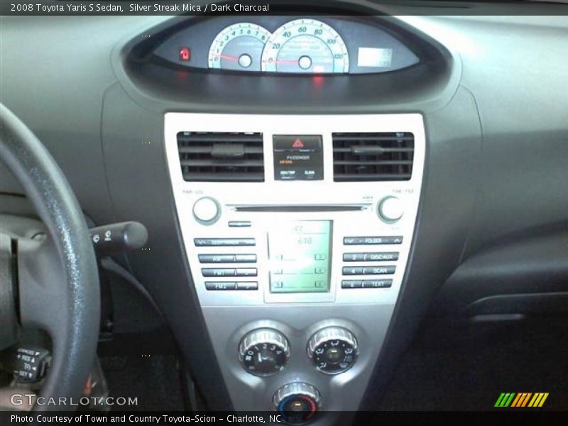 Silver Streak Mica / Dark Charcoal 2008 Toyota Yaris S Sedan