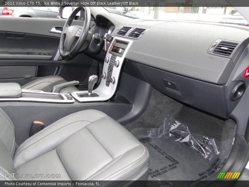 Ice White / Soverign Hide Off Black Leather/Off Black 2011 Volvo C70 T5