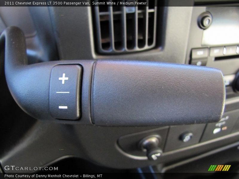 Summit White / Medium Pewter 2011 Chevrolet Express LT 3500 Passenger Van