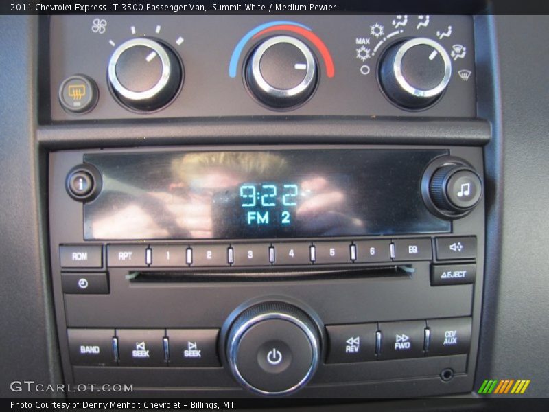 Summit White / Medium Pewter 2011 Chevrolet Express LT 3500 Passenger Van