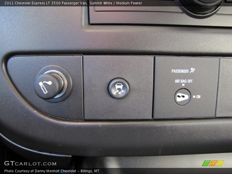 Summit White / Medium Pewter 2011 Chevrolet Express LT 3500 Passenger Van
