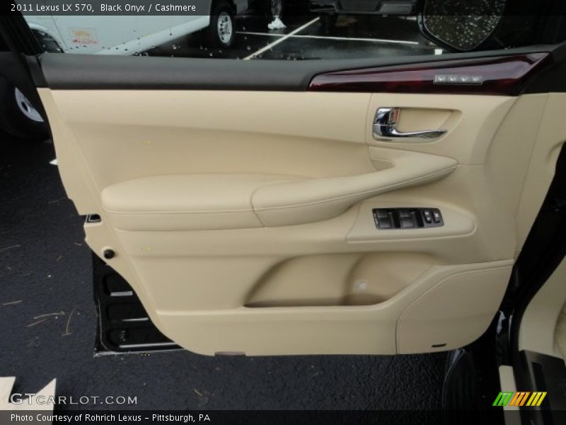 Door Panel of 2011 LX 570