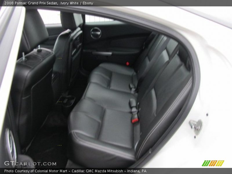  2008 Grand Prix Sedan Ebony Interior