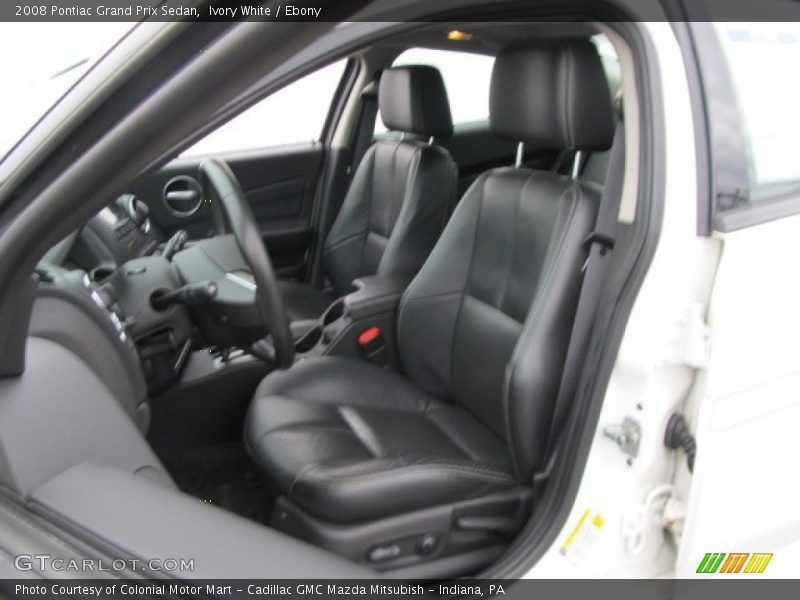  2008 Grand Prix Sedan Ebony Interior