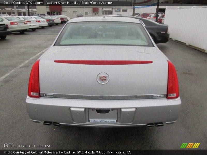 Radiant Silver Metallic / Shale/Cocoa Accents 2011 Cadillac DTS Luxury