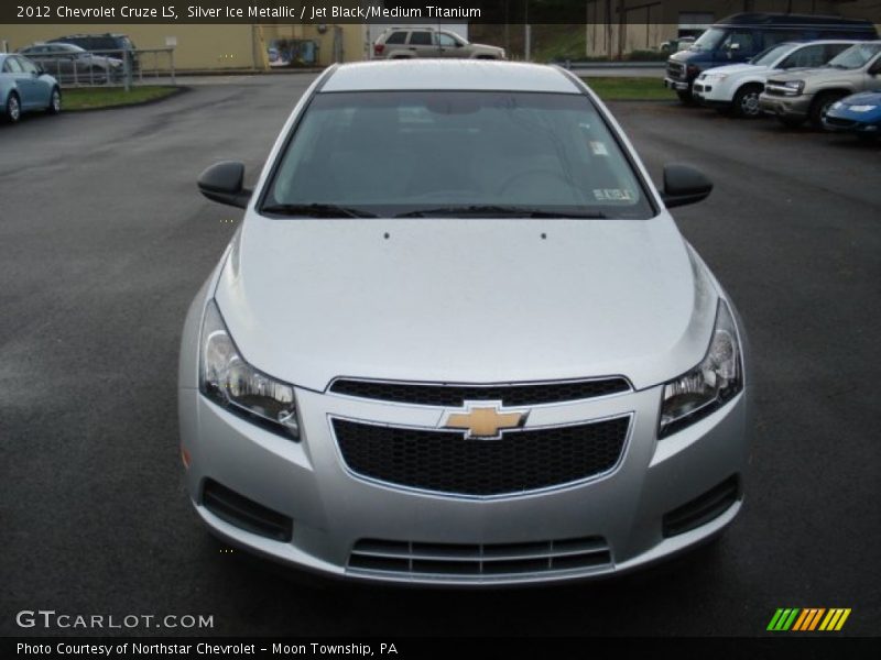 Silver Ice Metallic / Jet Black/Medium Titanium 2012 Chevrolet Cruze LS