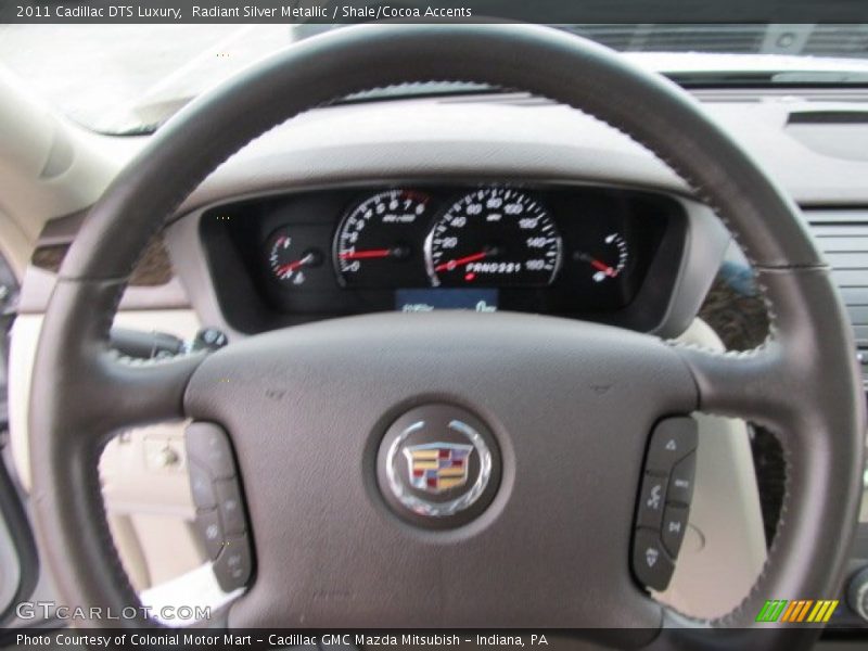 Radiant Silver Metallic / Shale/Cocoa Accents 2011 Cadillac DTS Luxury
