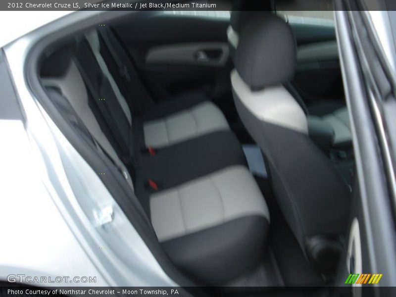 Silver Ice Metallic / Jet Black/Medium Titanium 2012 Chevrolet Cruze LS