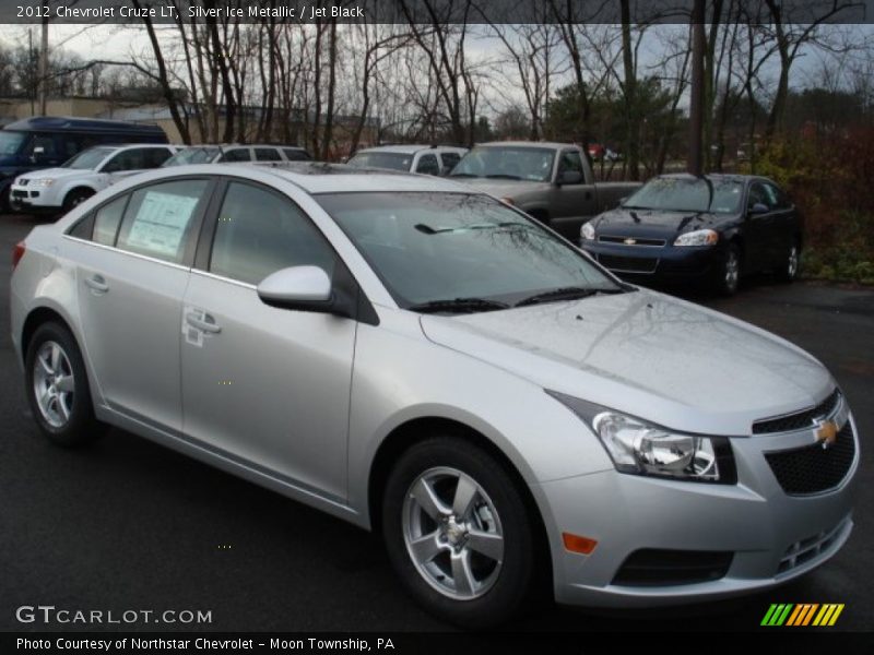 Silver Ice Metallic / Jet Black 2012 Chevrolet Cruze LT