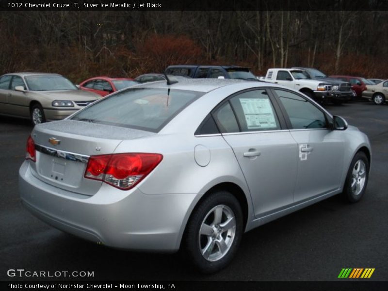 Silver Ice Metallic / Jet Black 2012 Chevrolet Cruze LT