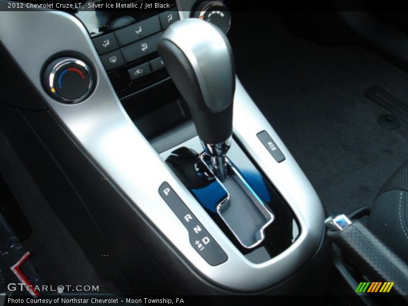 Silver Ice Metallic / Jet Black 2012 Chevrolet Cruze LT