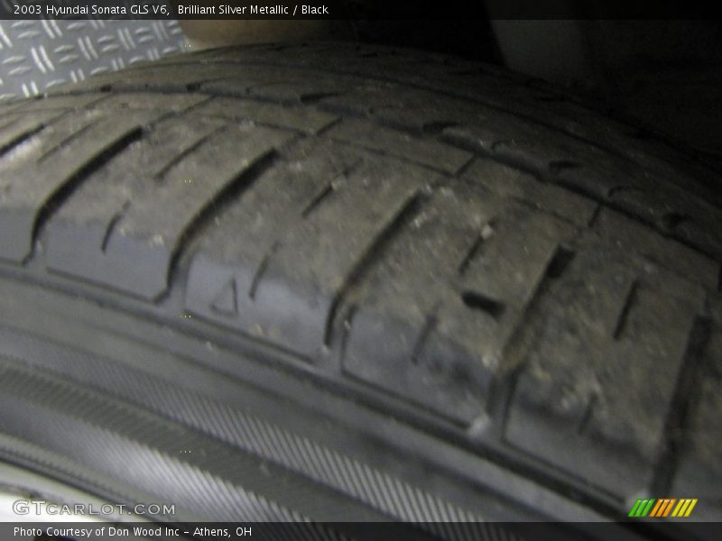 Brilliant Silver Metallic / Black 2003 Hyundai Sonata GLS V6