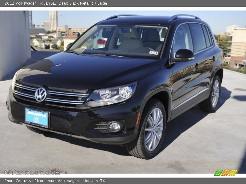 Deep Black Metallic / Beige 2012 Volkswagen Tiguan SE
