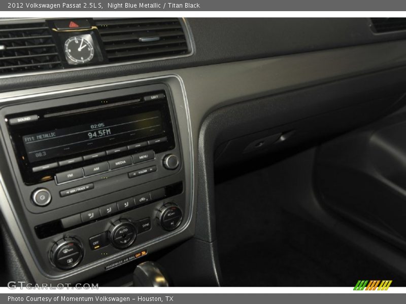 Night Blue Metallic / Titan Black 2012 Volkswagen Passat 2.5L S