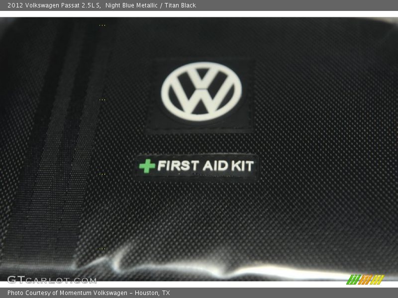 Night Blue Metallic / Titan Black 2012 Volkswagen Passat 2.5L S