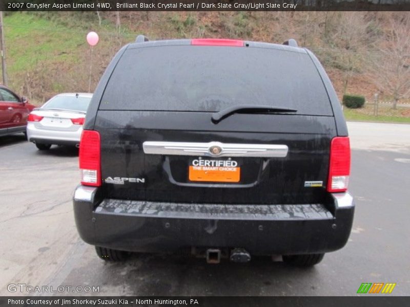 Brilliant Black Crystal Pearl / Dark Slate Gray/Light Slate Gray 2007 Chrysler Aspen Limited 4WD
