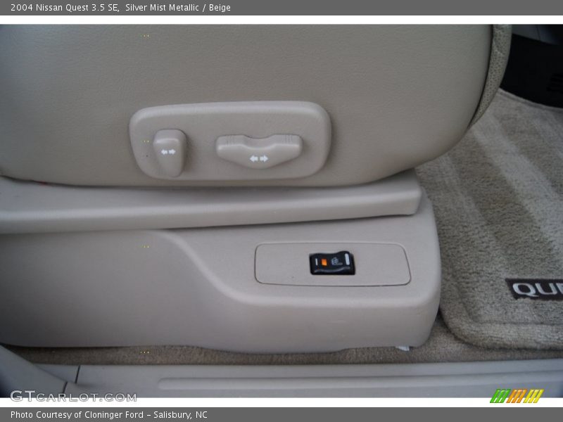 Silver Mist Metallic / Beige 2004 Nissan Quest 3.5 SE