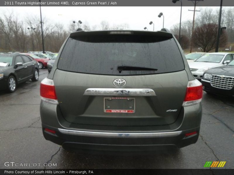 Cypress Green Pearl / Ash 2011 Toyota Highlander Limited 4WD