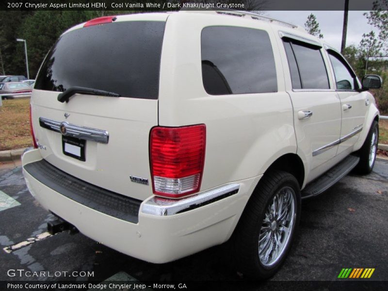 Cool Vanilla White / Dark Khaki/Light Graystone 2007 Chrysler Aspen Limited HEMI