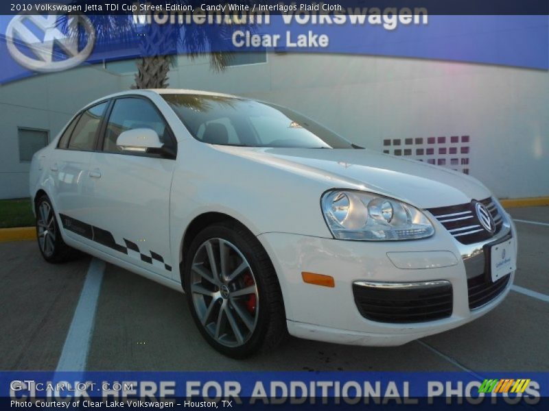Candy White / Interlagos Plaid Cloth 2010 Volkswagen Jetta TDI Cup Street Edition