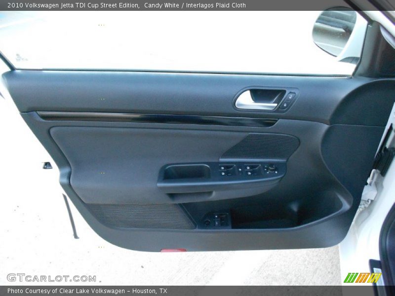 Candy White / Interlagos Plaid Cloth 2010 Volkswagen Jetta TDI Cup Street Edition