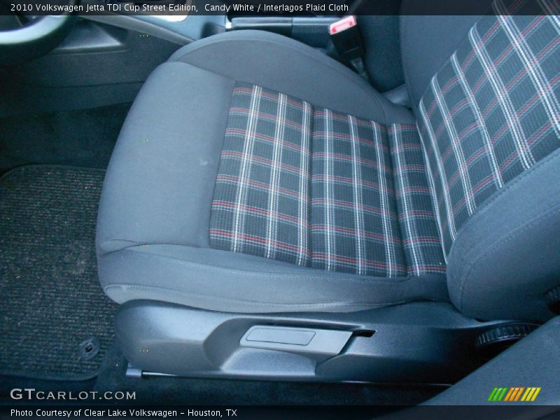 Candy White / Interlagos Plaid Cloth 2010 Volkswagen Jetta TDI Cup Street Edition