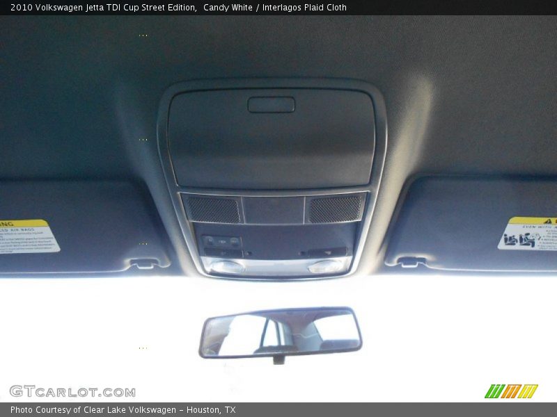 Candy White / Interlagos Plaid Cloth 2010 Volkswagen Jetta TDI Cup Street Edition