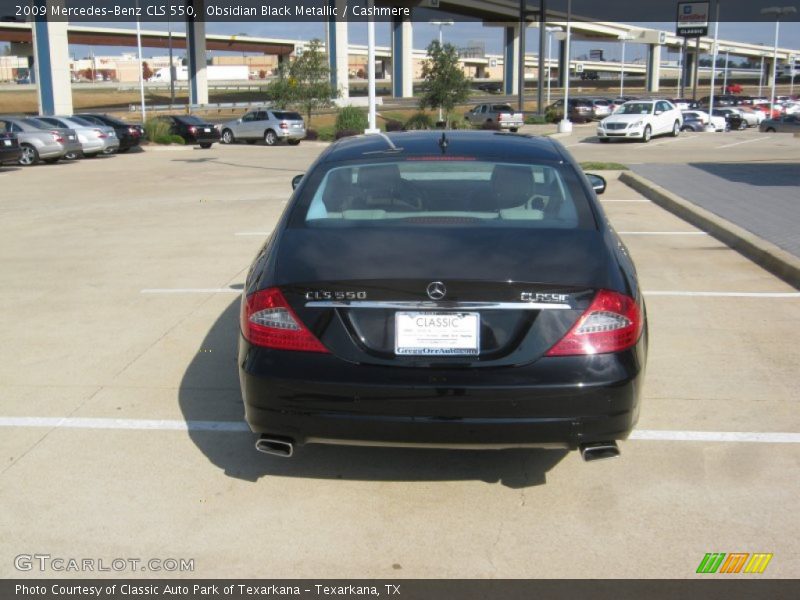 Obsidian Black Metallic / Cashmere 2009 Mercedes-Benz CLS 550