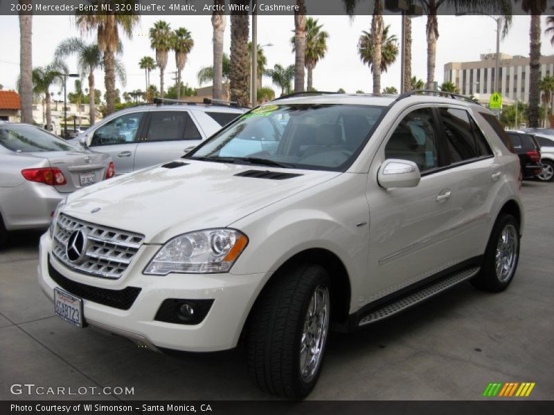Arctic White / Cashmere 2009 Mercedes-Benz ML 320 BlueTec 4Matic