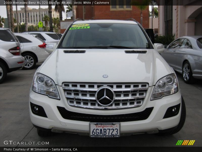 Arctic White / Cashmere 2009 Mercedes-Benz ML 320 BlueTec 4Matic