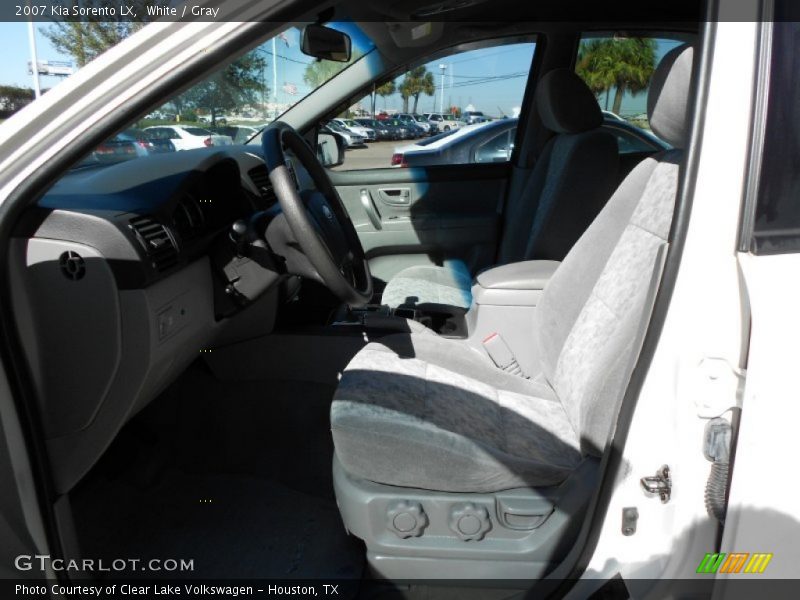 White / Gray 2007 Kia Sorento LX