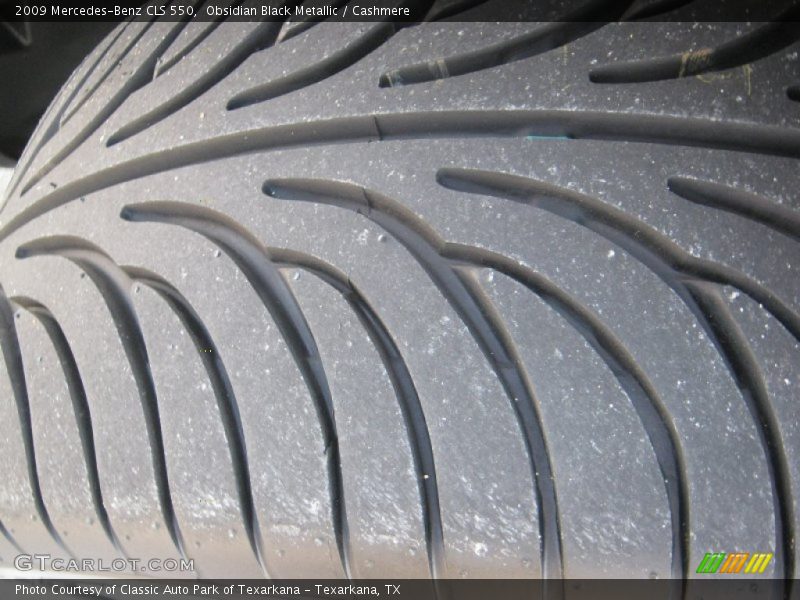 Obsidian Black Metallic / Cashmere 2009 Mercedes-Benz CLS 550