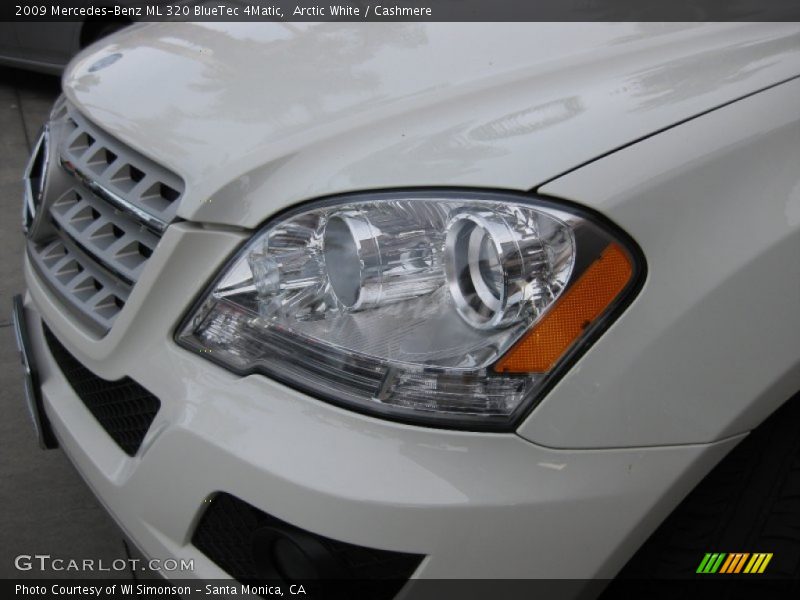 Arctic White / Cashmere 2009 Mercedes-Benz ML 320 BlueTec 4Matic