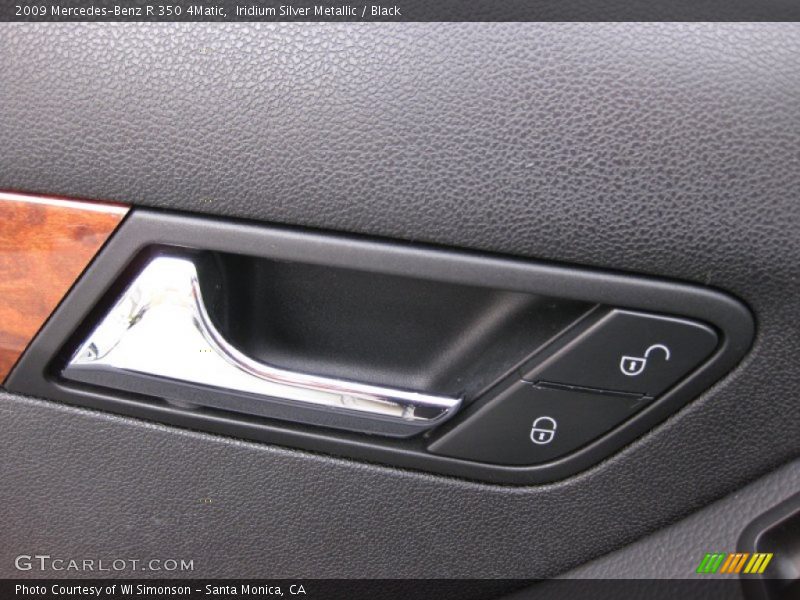 Iridium Silver Metallic / Black 2009 Mercedes-Benz R 350 4Matic