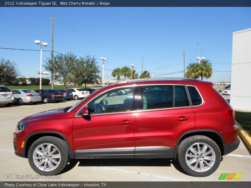 Wild Cherry Metallic / Beige 2012 Volkswagen Tiguan SE
