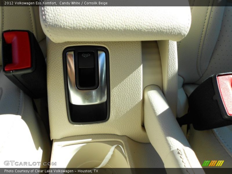 Candy White / Cornsilk Beige 2012 Volkswagen Eos Komfort