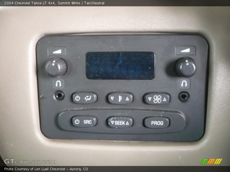 Summit White / Tan/Neutral 2004 Chevrolet Tahoe LT 4x4