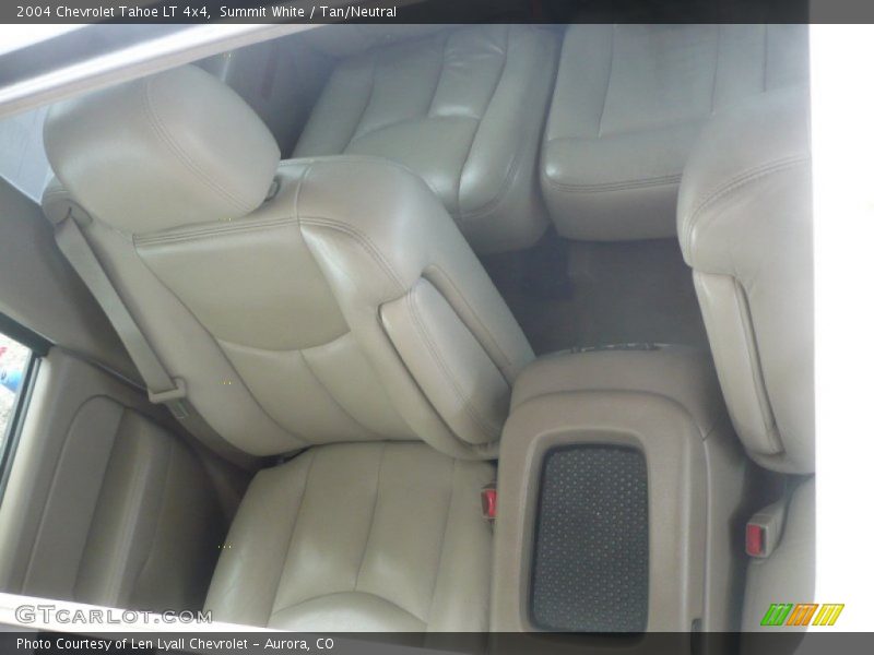 Summit White / Tan/Neutral 2004 Chevrolet Tahoe LT 4x4