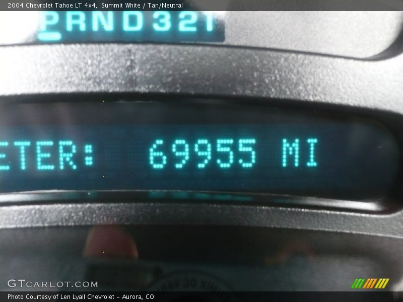 Summit White / Tan/Neutral 2004 Chevrolet Tahoe LT 4x4
