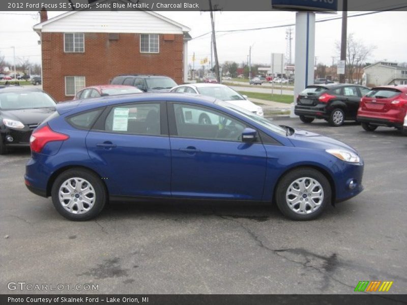 Sonic Blue Metallic / Charcoal Black 2012 Ford Focus SE 5-Door