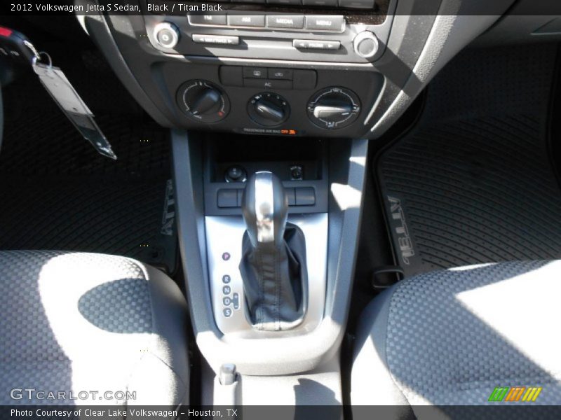 Black / Titan Black 2012 Volkswagen Jetta S Sedan