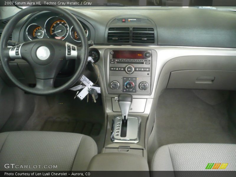 Techno Gray Metallic / Gray 2007 Saturn Aura XE