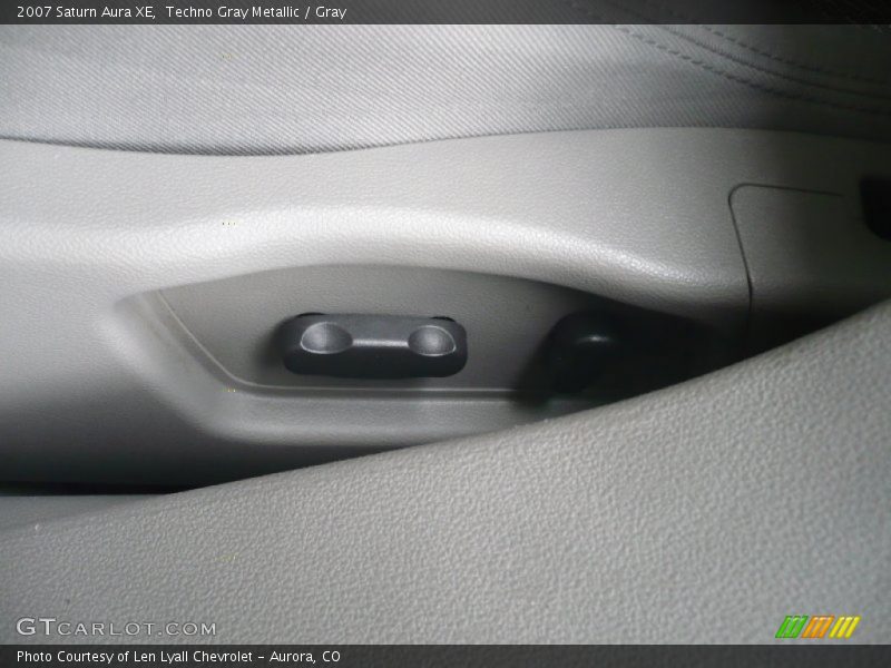 Techno Gray Metallic / Gray 2007 Saturn Aura XE