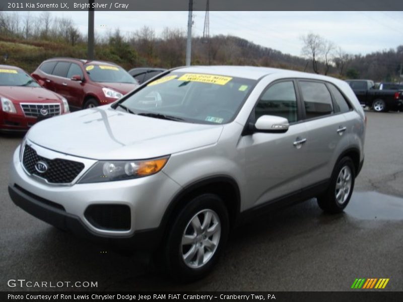 Bright Silver / Gray 2011 Kia Sorento LX
