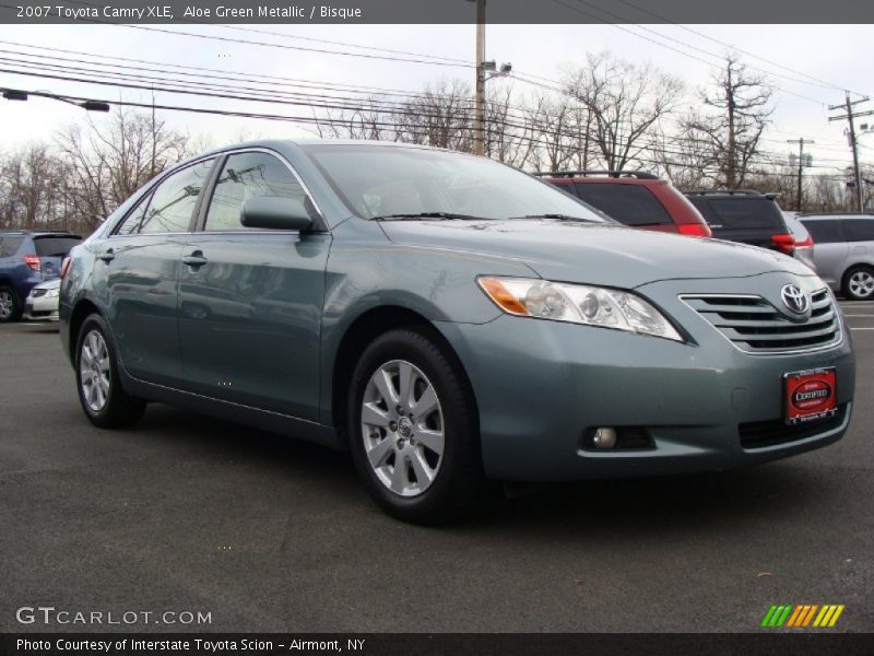 Aloe Green Metallic / Bisque 2007 Toyota Camry XLE