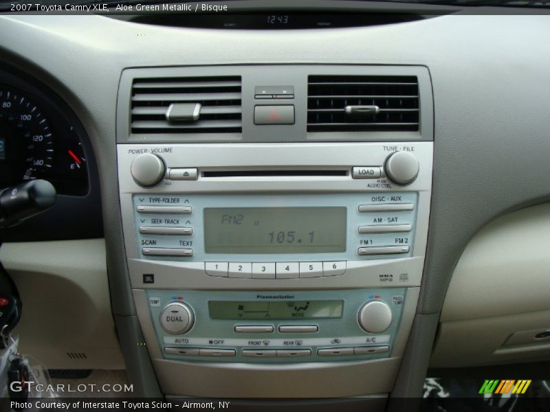 Aloe Green Metallic / Bisque 2007 Toyota Camry XLE