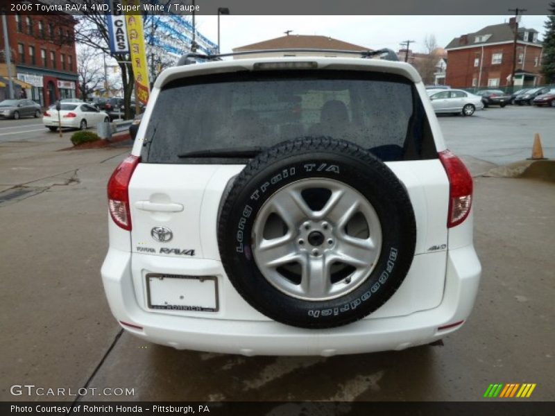 Super White / Taupe 2006 Toyota RAV4 4WD
