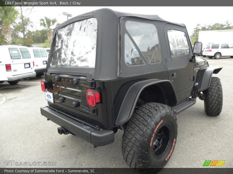 Black / Gray 1997 Jeep Wrangler Sport 4x4