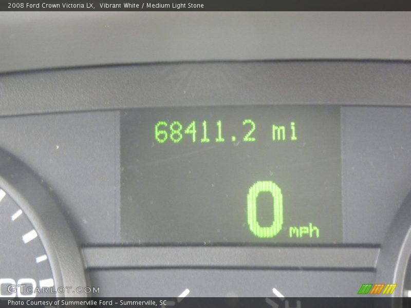 Vibrant White / Medium Light Stone 2008 Ford Crown Victoria LX